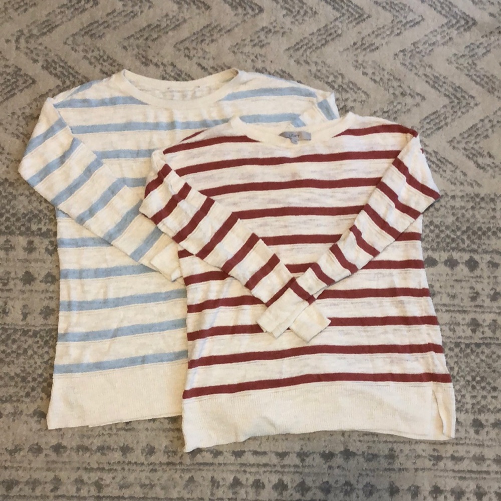 Lot of 2 lightweight sweaters. Great condition. Smoke and pet free home.